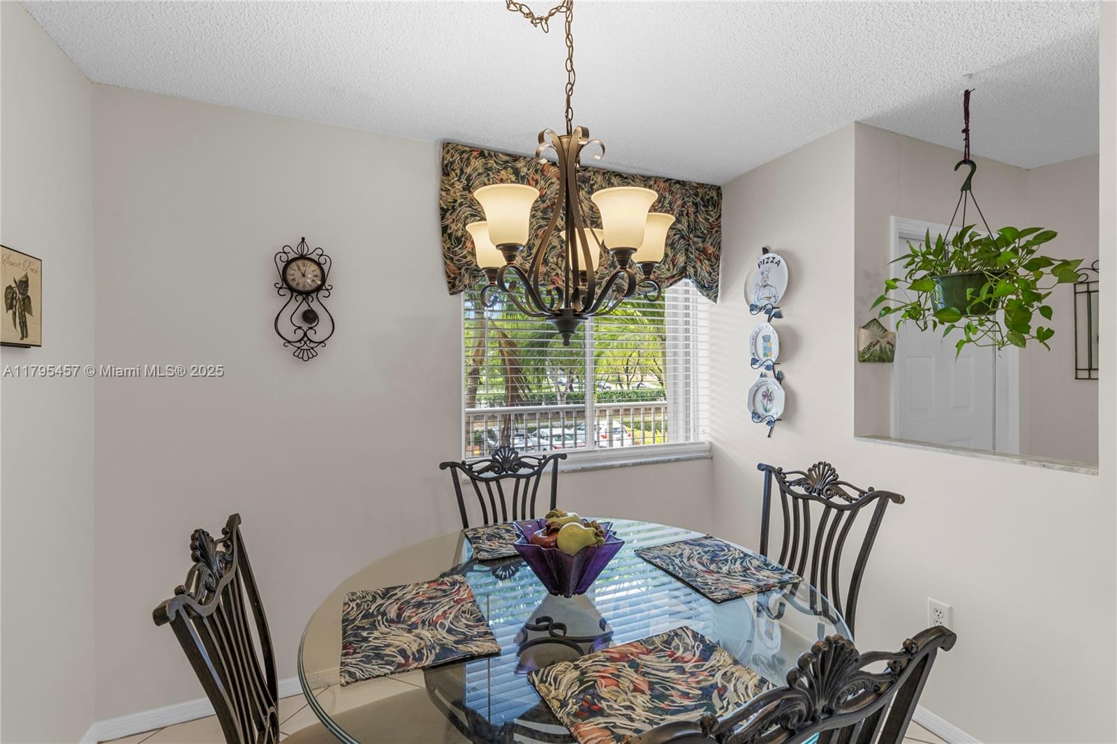 SUNRISE LAKES 200 CONDO - Residential