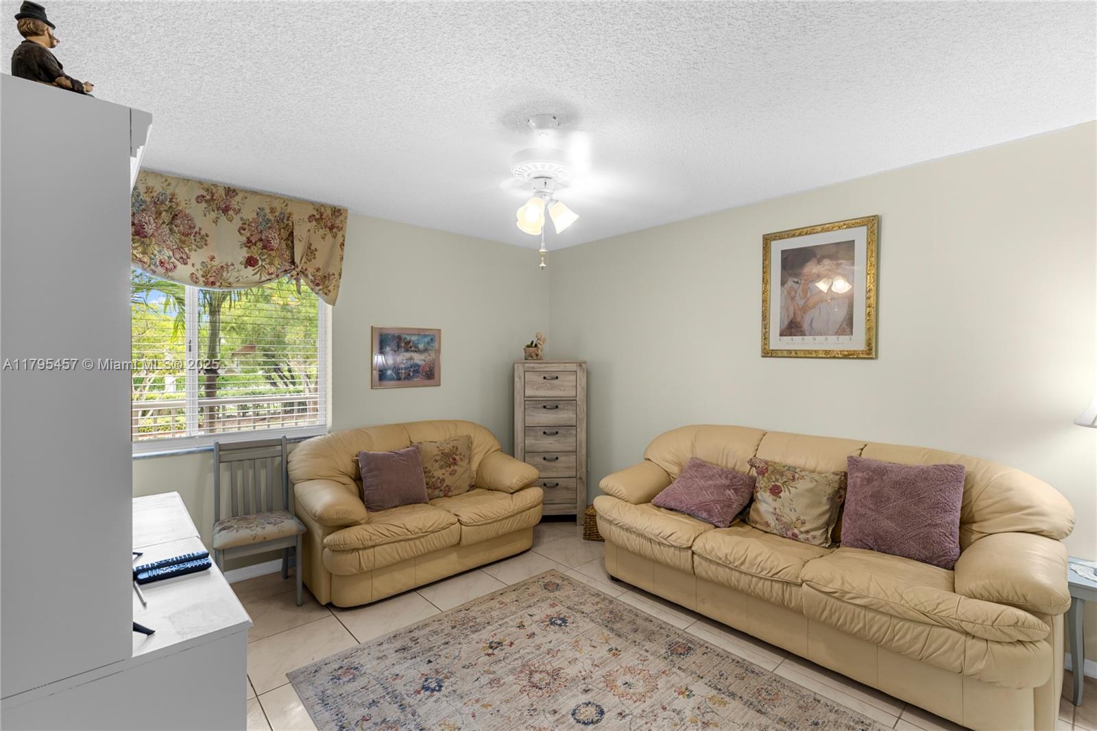 SUNRISE LAKES 200 CONDO - Residential