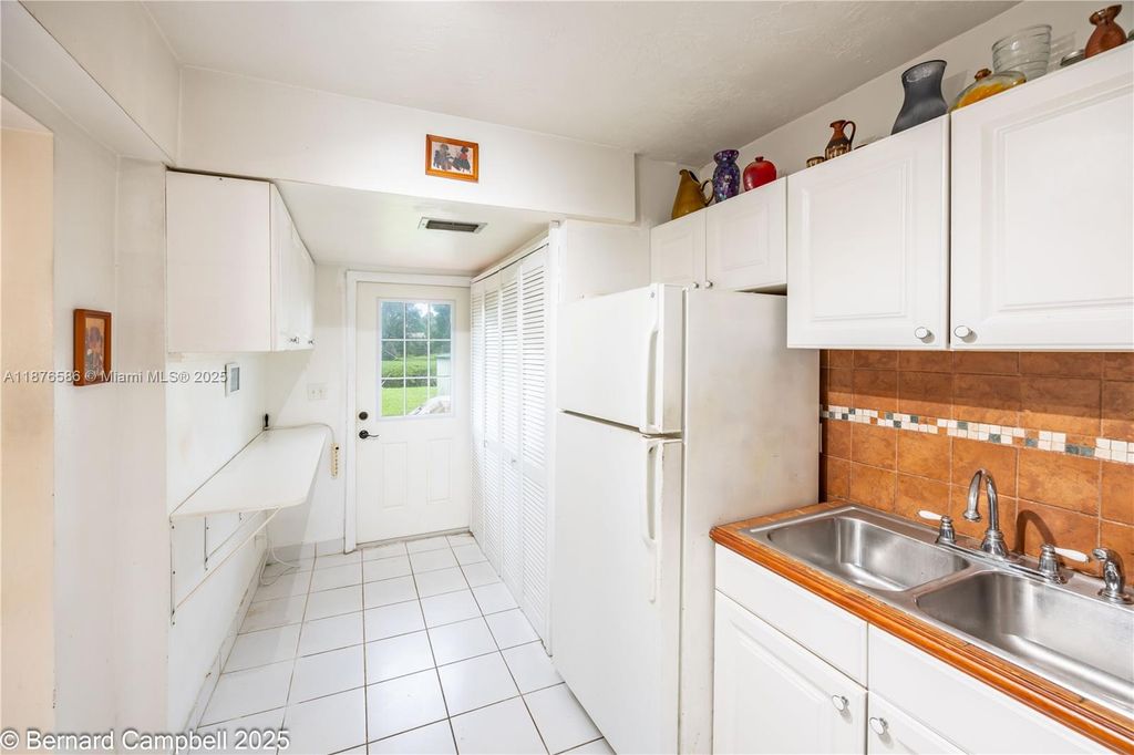 Photo of 7135 W Sunrise Blvd #7135, Plantation, FL 33313 (MLS # A11876586)