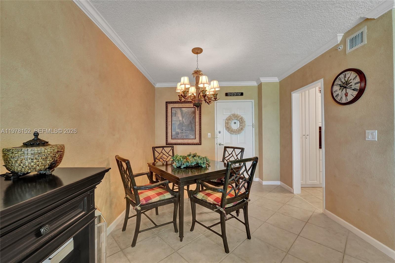 WAVE CONDO - Residential Lease