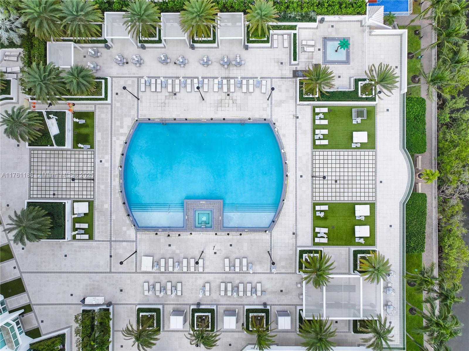 THE PENINSULA II CONDO - Residential