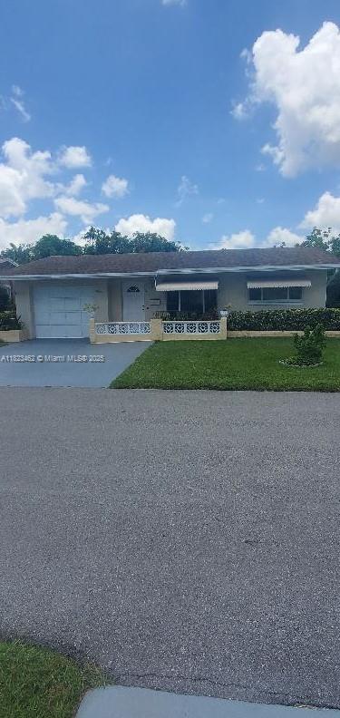 4926 Nw 48th Ave, Tamarac, Broward County, Florida - 2 Bedrooms  
2 Bathrooms - 