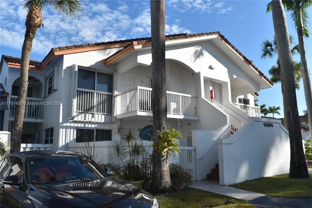 15385 Sw 76th Ter 107, Miami, Broward County, Florida - 2 Bedrooms  
2 Bathrooms - 