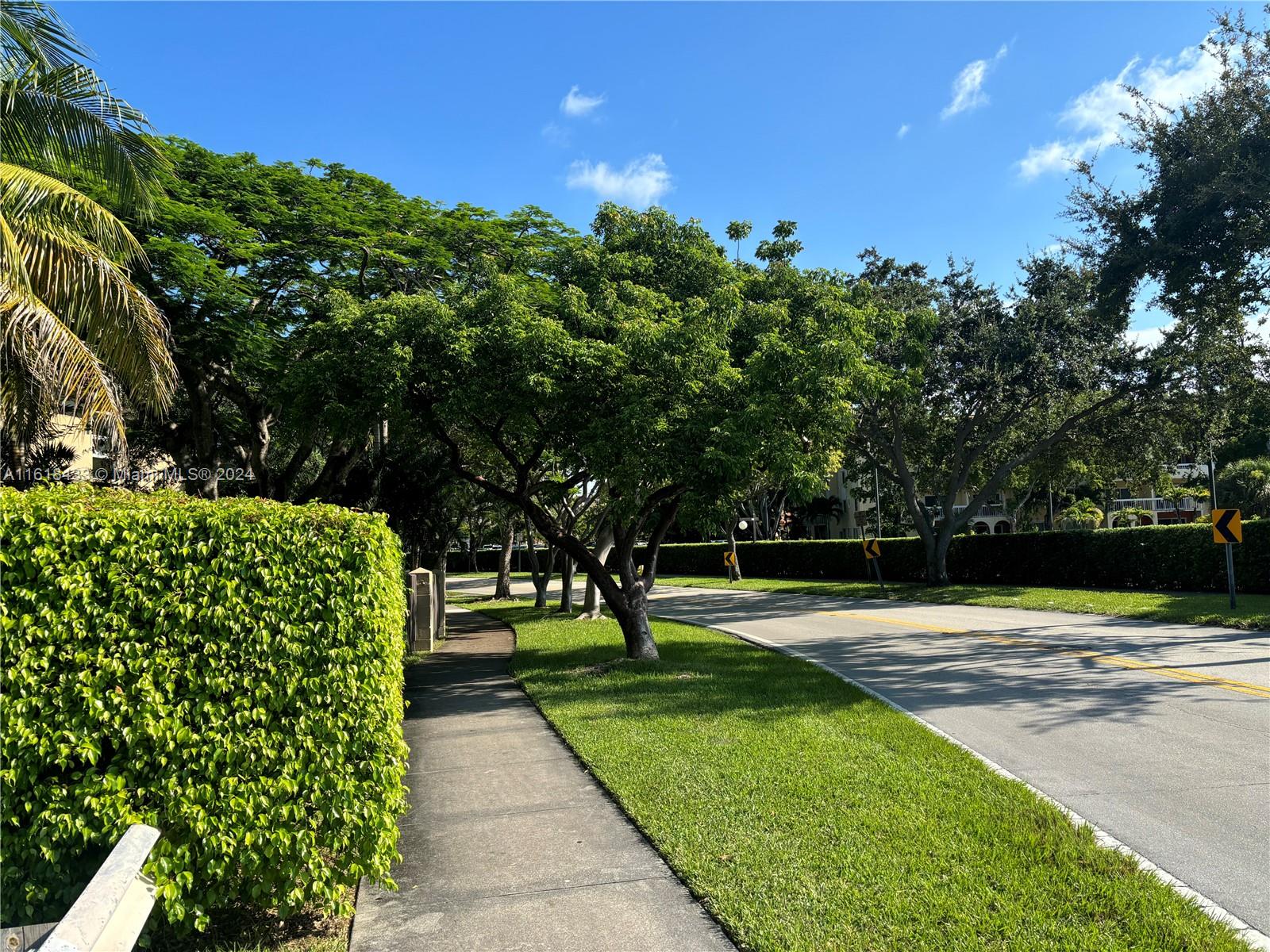 CAMINO CIRCLE CONDO - Residential