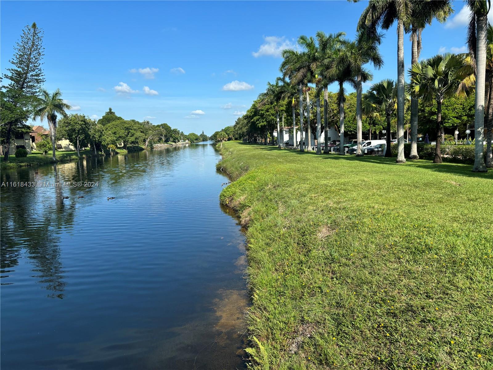 CAMINO CIRCLE CONDO - Residential