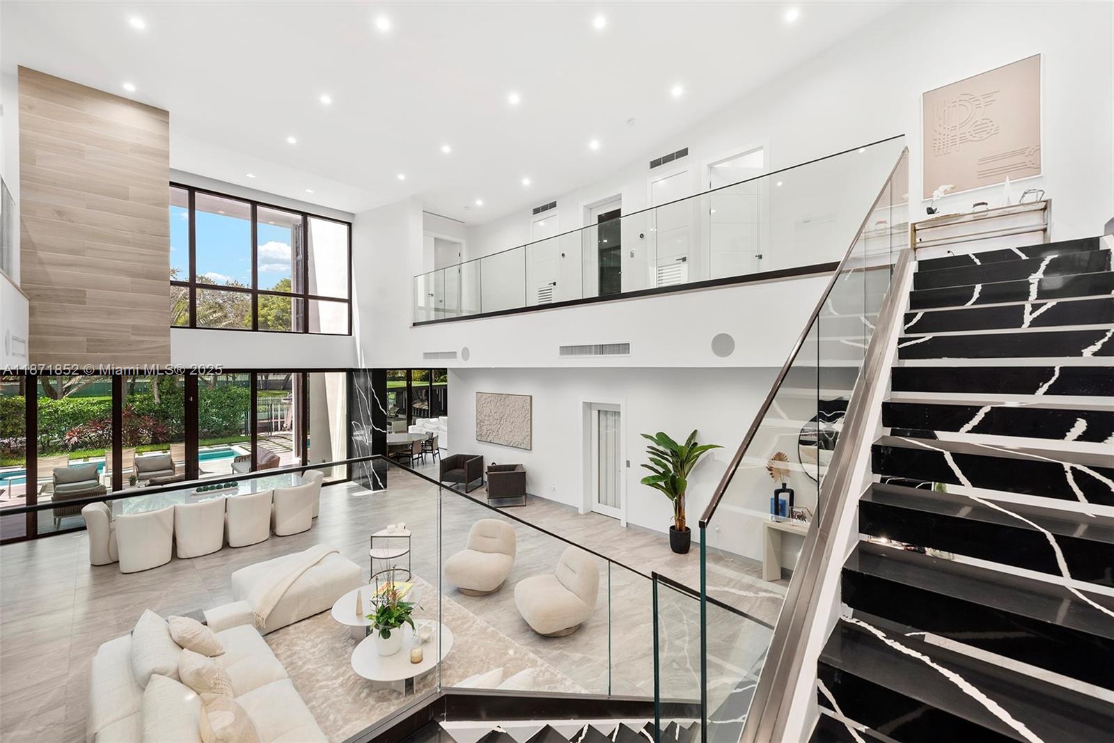 GOLDEN ISLES ESTATES - Residential