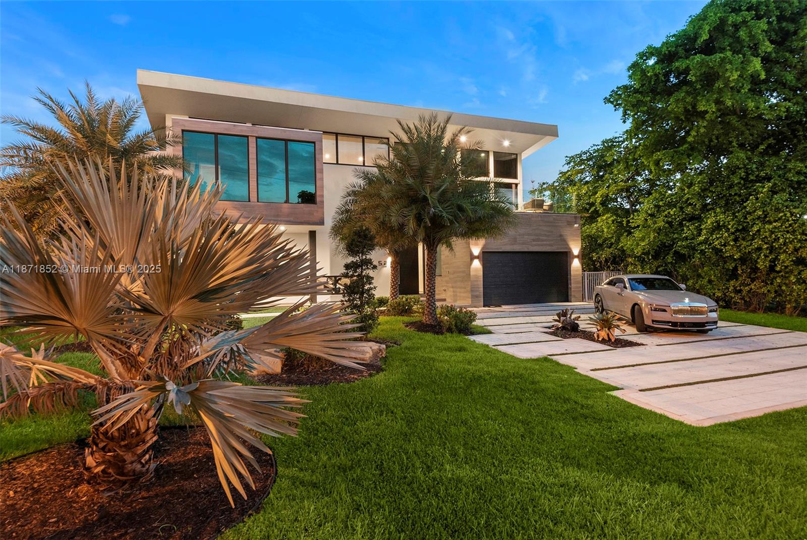 GOLDEN ISLES ESTATES - Residential