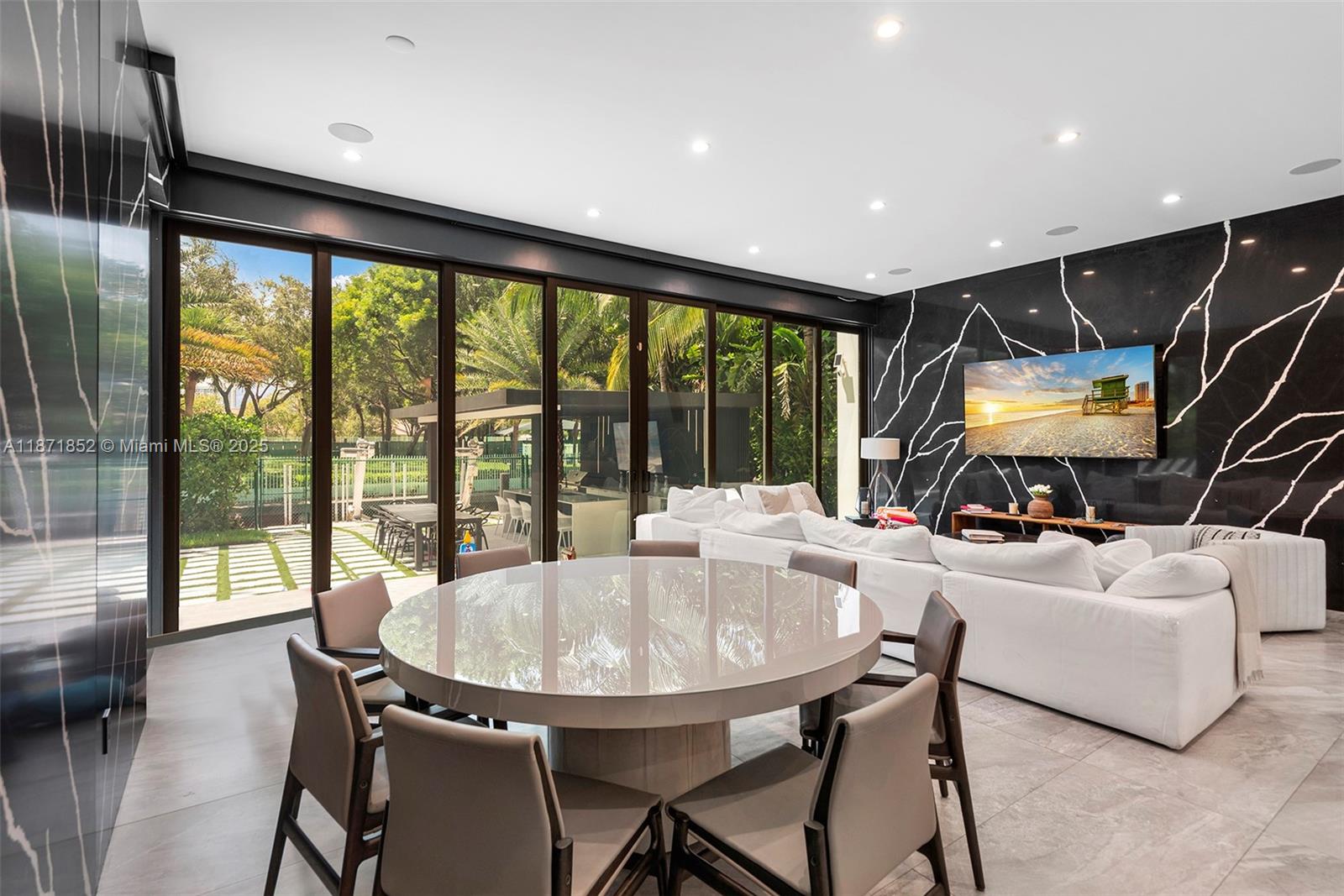 GOLDEN ISLES ESTATES - Residential