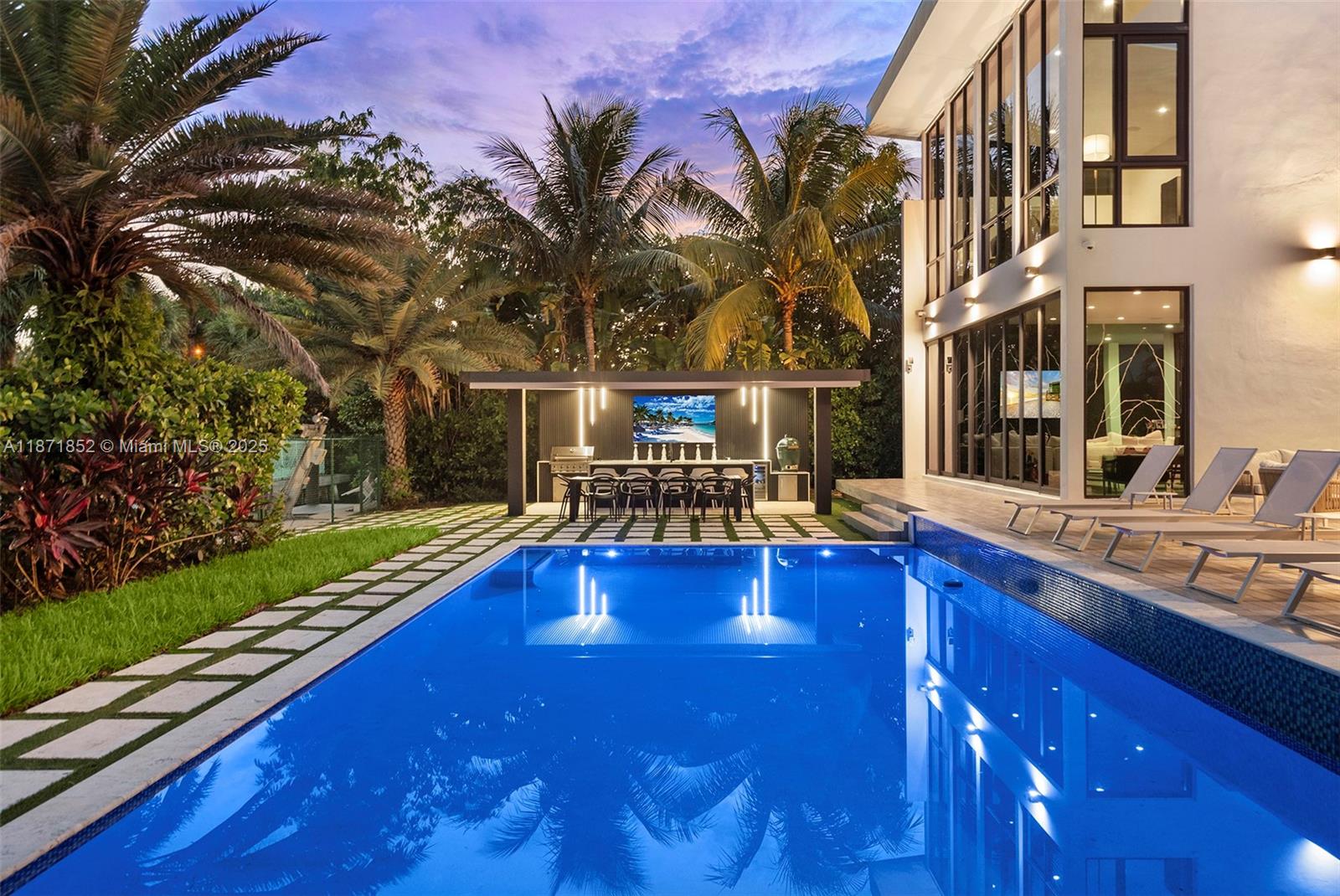 GOLDEN ISLES ESTATES - Residential