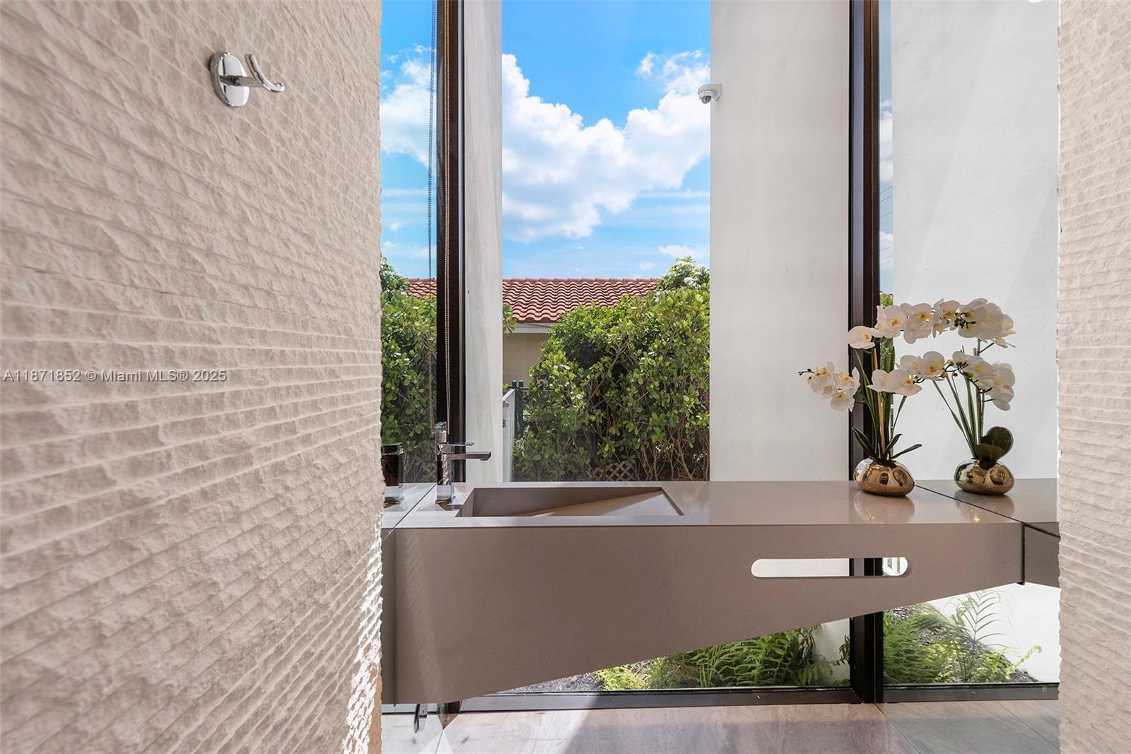 GOLDEN ISLES ESTATES - Residential