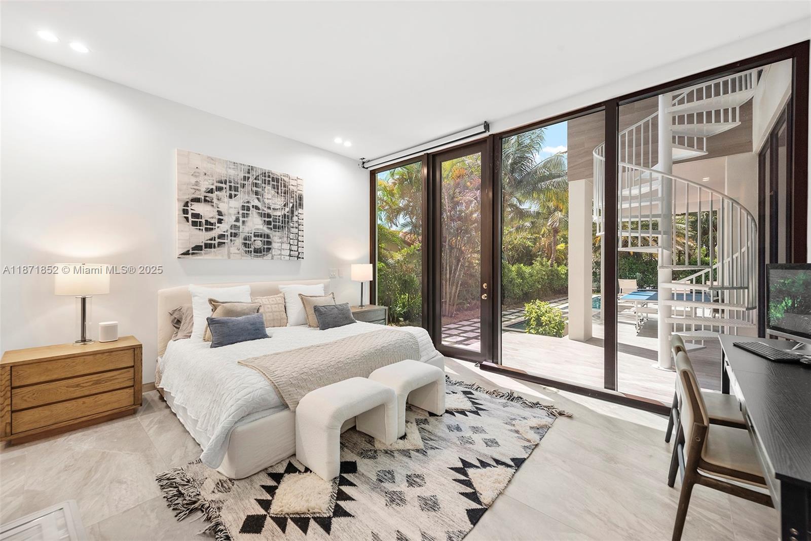 GOLDEN ISLES ESTATES - Residential