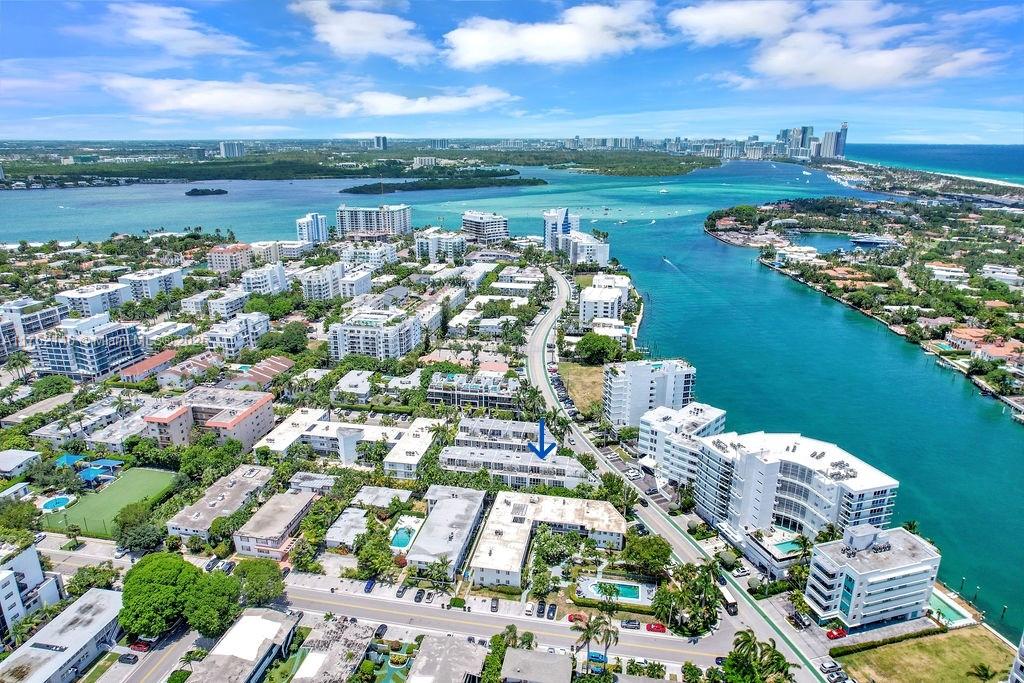Property for Sale at 1000 99th St 9, Bay Harbor Islands, Miami-Dade County, Florida - Bedrooms: 4 
Bathrooms: 5  - $1,780,000