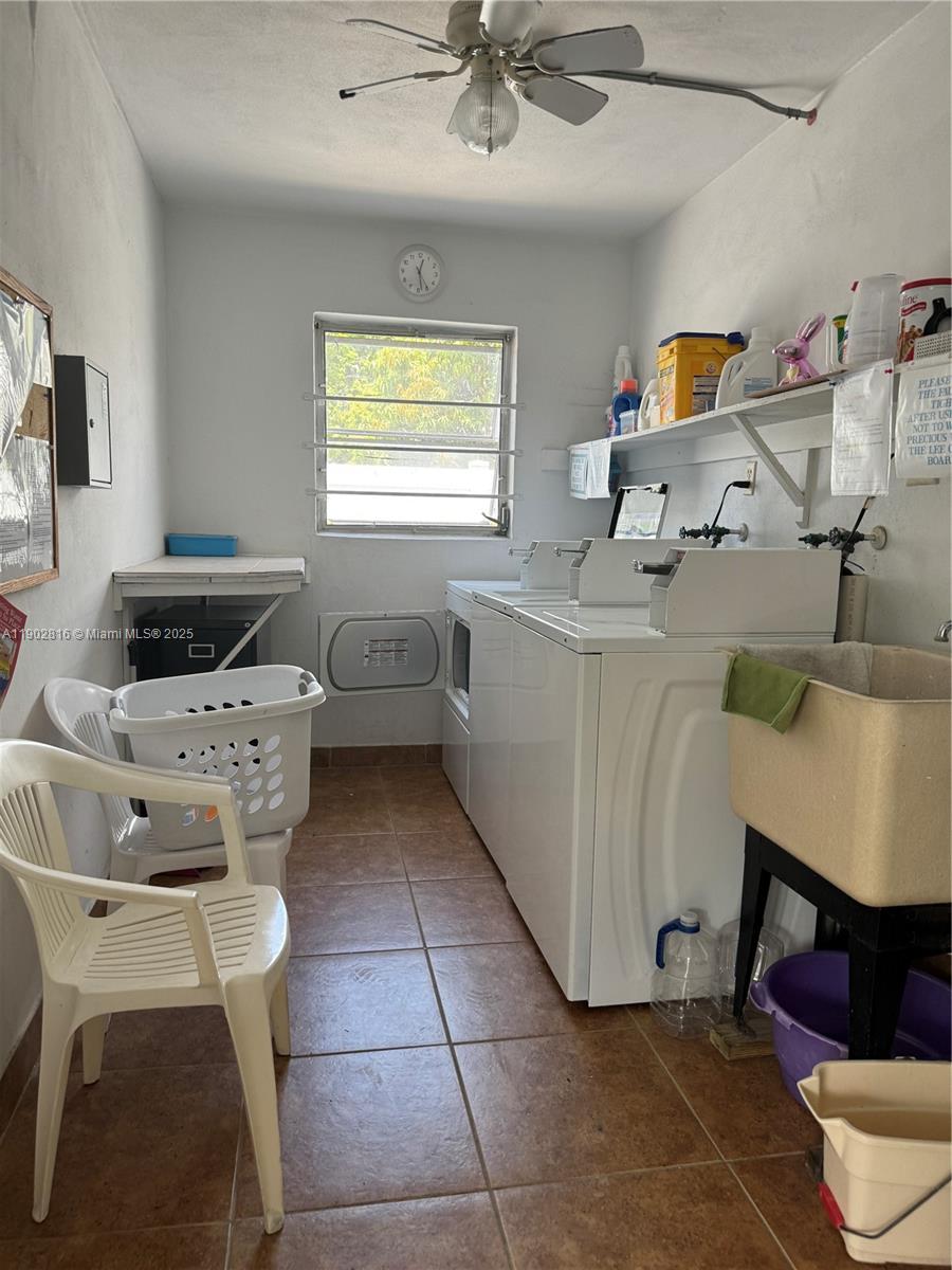 LEE CONDOMINIUM APTS - Residential Lease