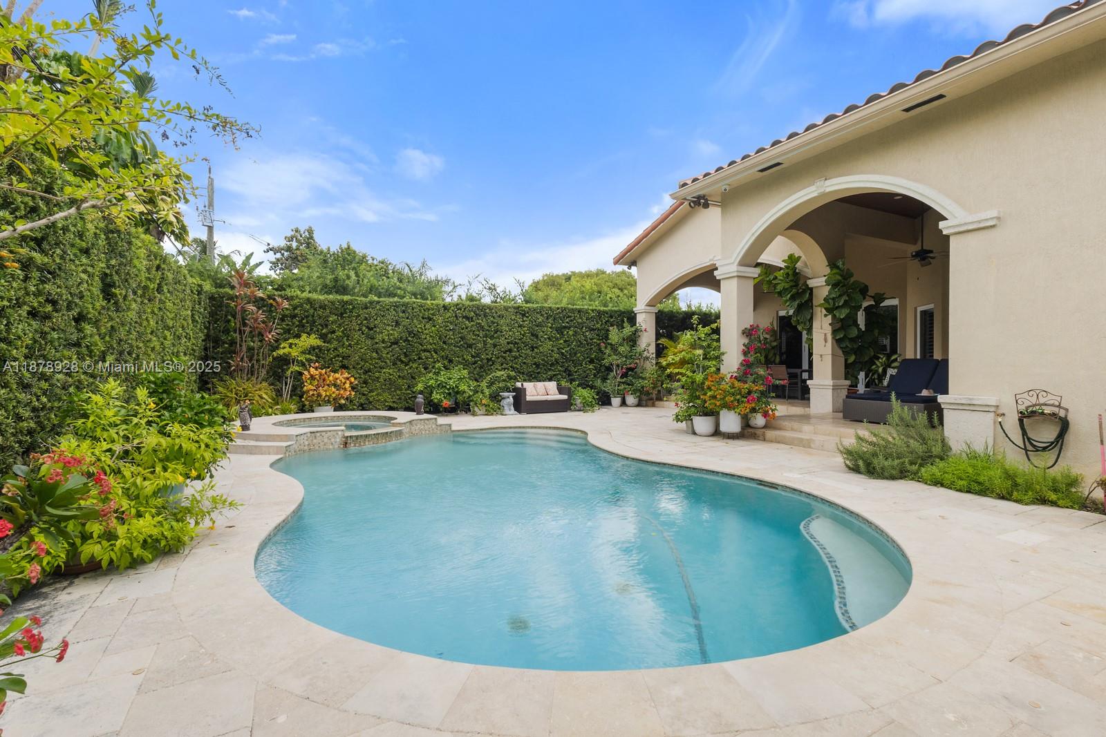 BRICKELL ESTATES - Residential Lease