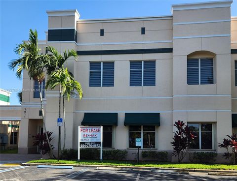 1911 NW 150th Ave A6 Pembroke Pines FL 33028