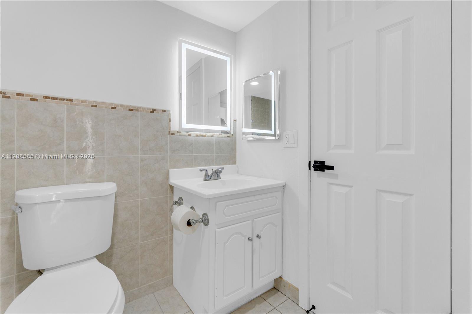 SUNSET VILLAS NO 3 CONDO - Residential