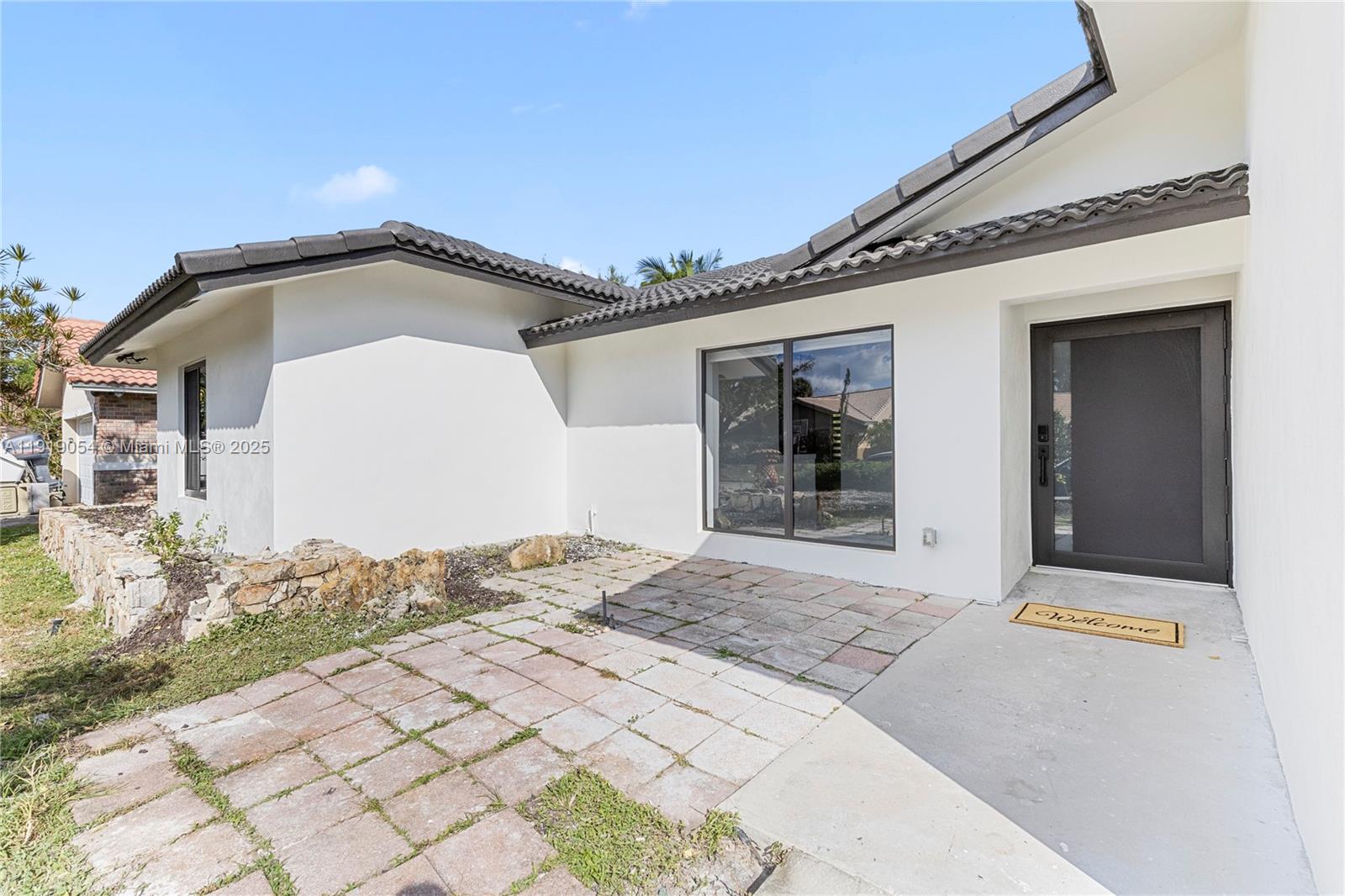 ALTA VISTA - Residential Lease