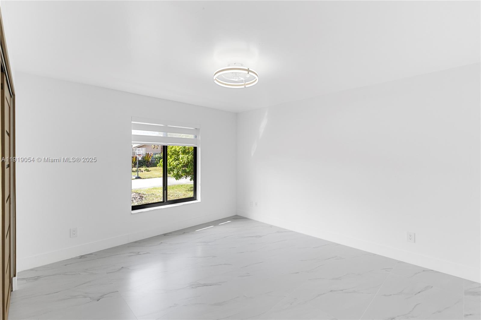 ALTA VISTA - Residential Lease