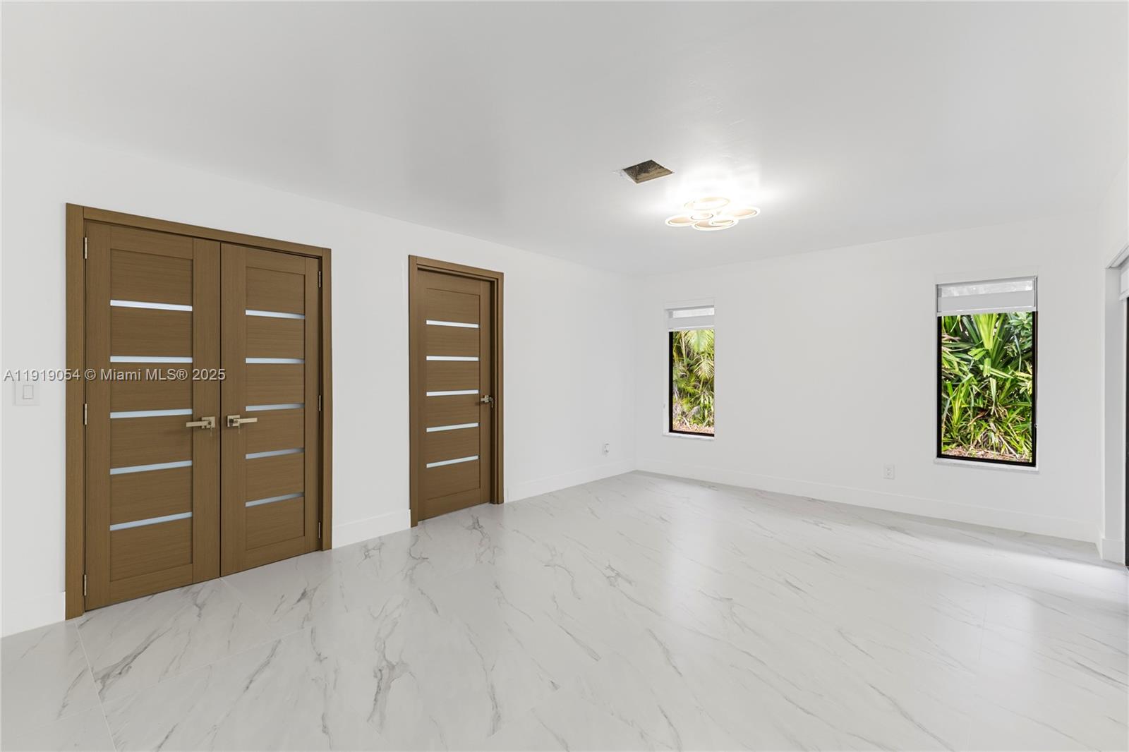 ALTA VISTA - Residential Lease