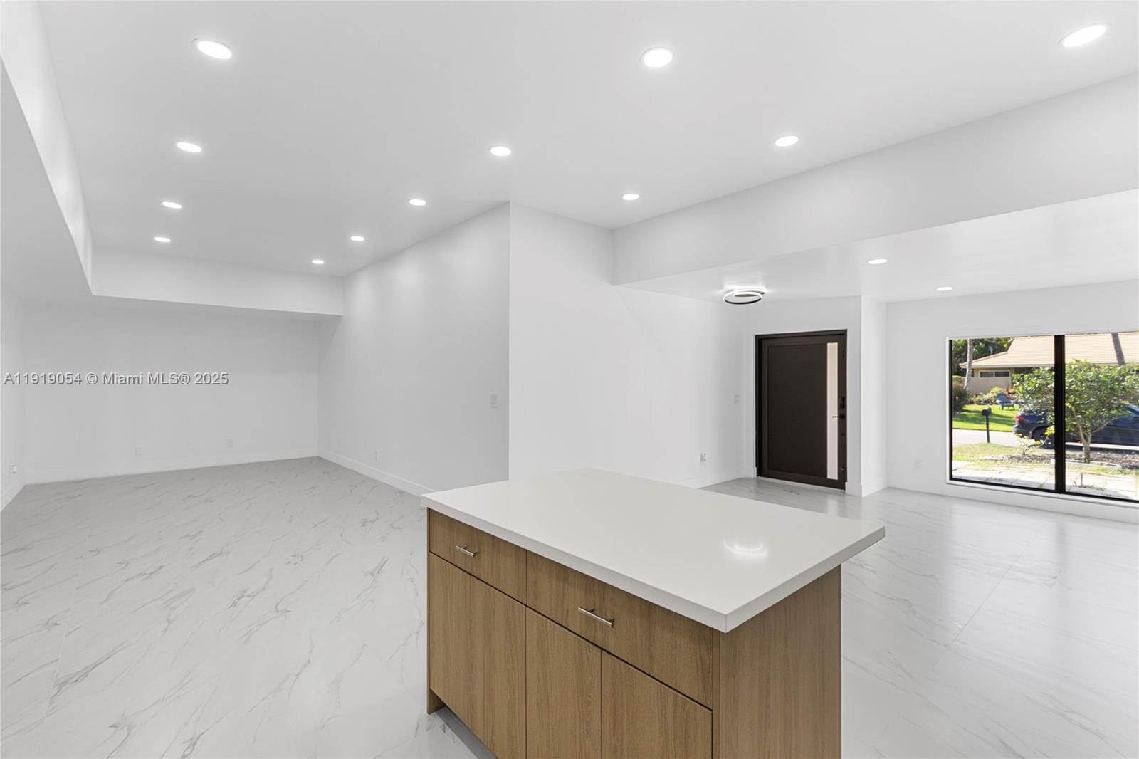 ALTA VISTA - Residential Lease