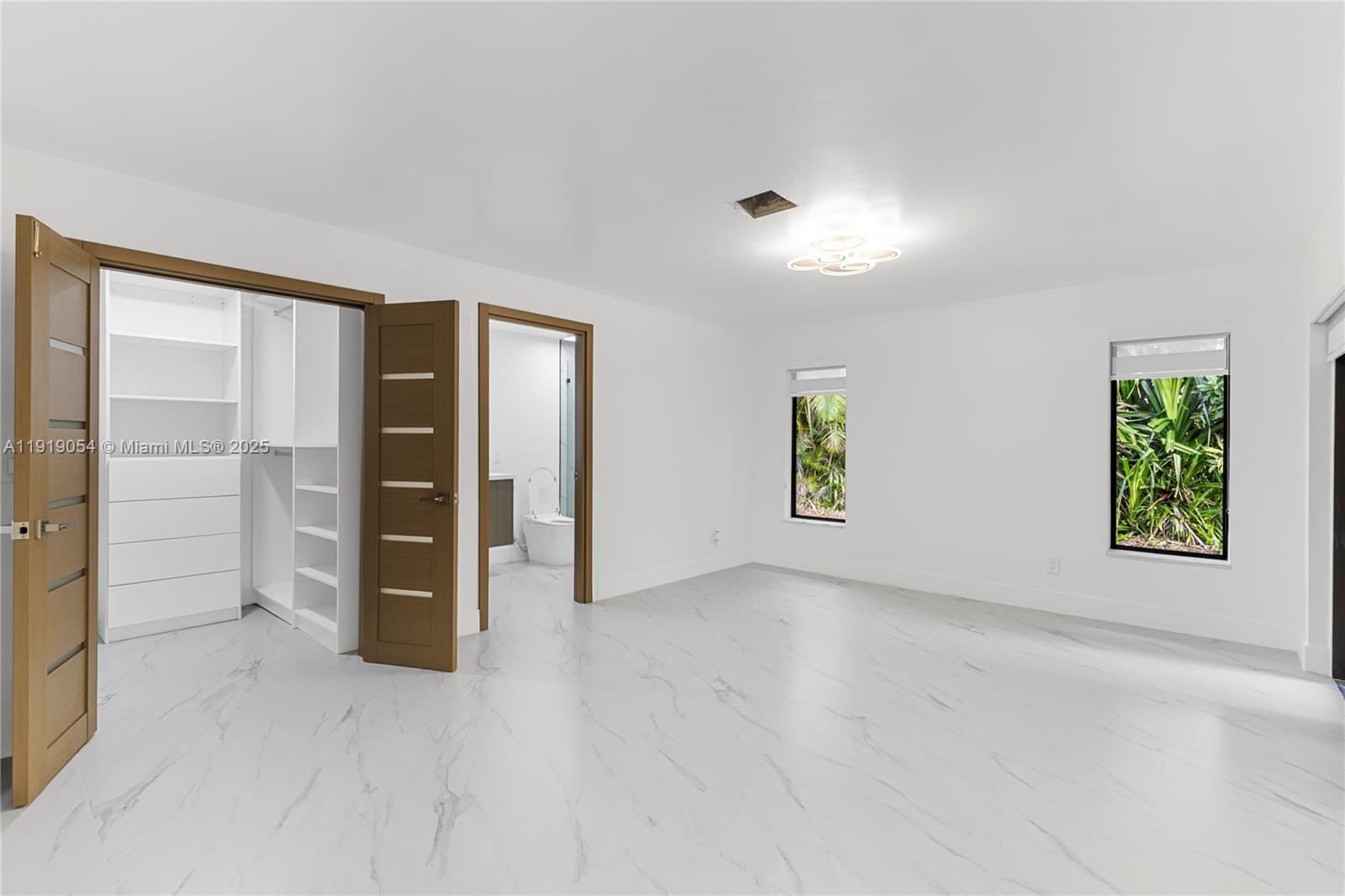 ALTA VISTA - Residential Lease