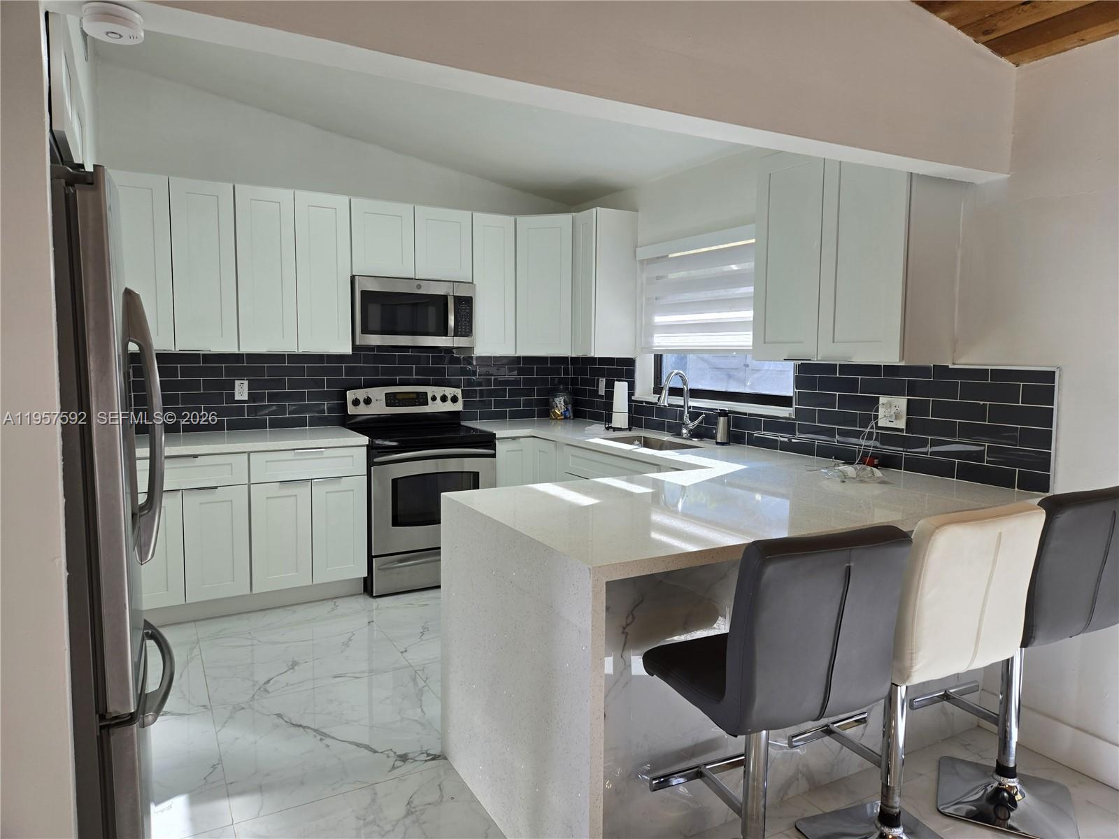 7371 SW 113th Cir Pl