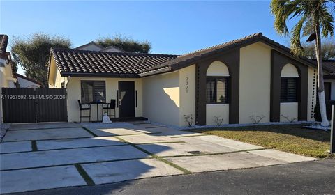 7371 SW 113th Cir Pl Miami FL 33173