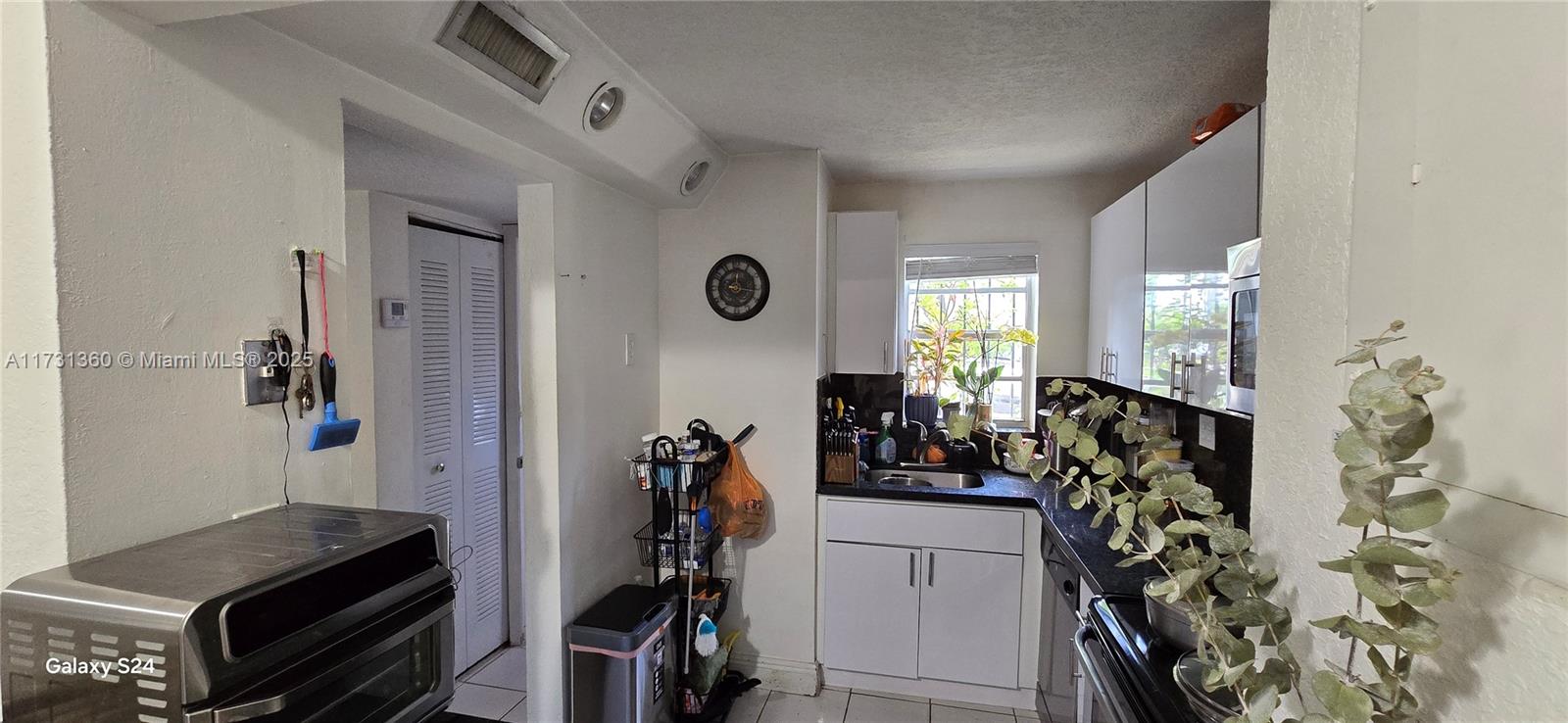 PINEBARK CONDO NO 1 - Residential