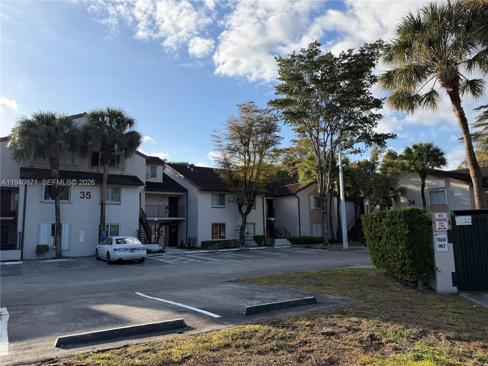 PARC VISTA CONDO - Residential Lease