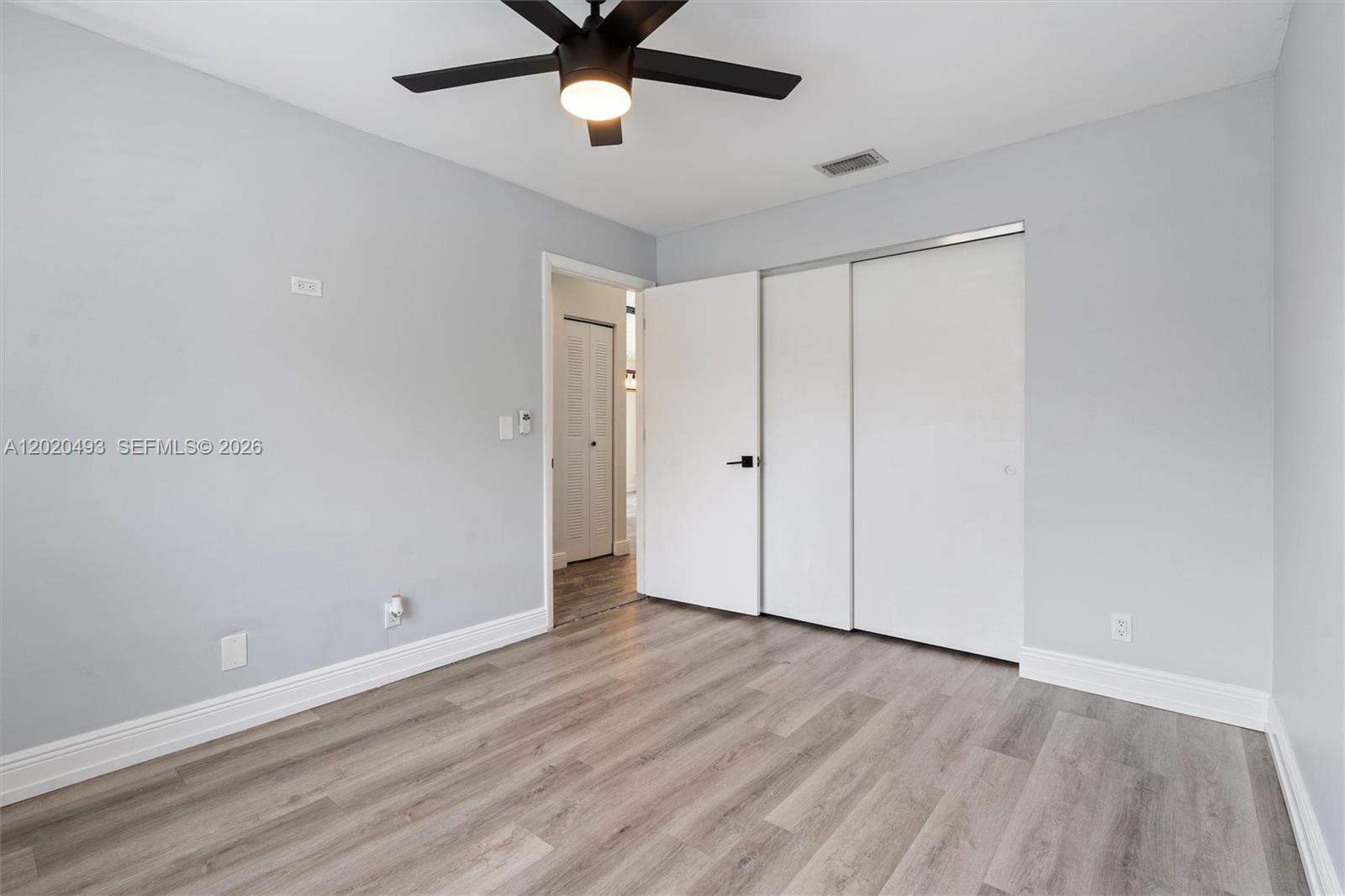 BAY WINDS 3 - Residential