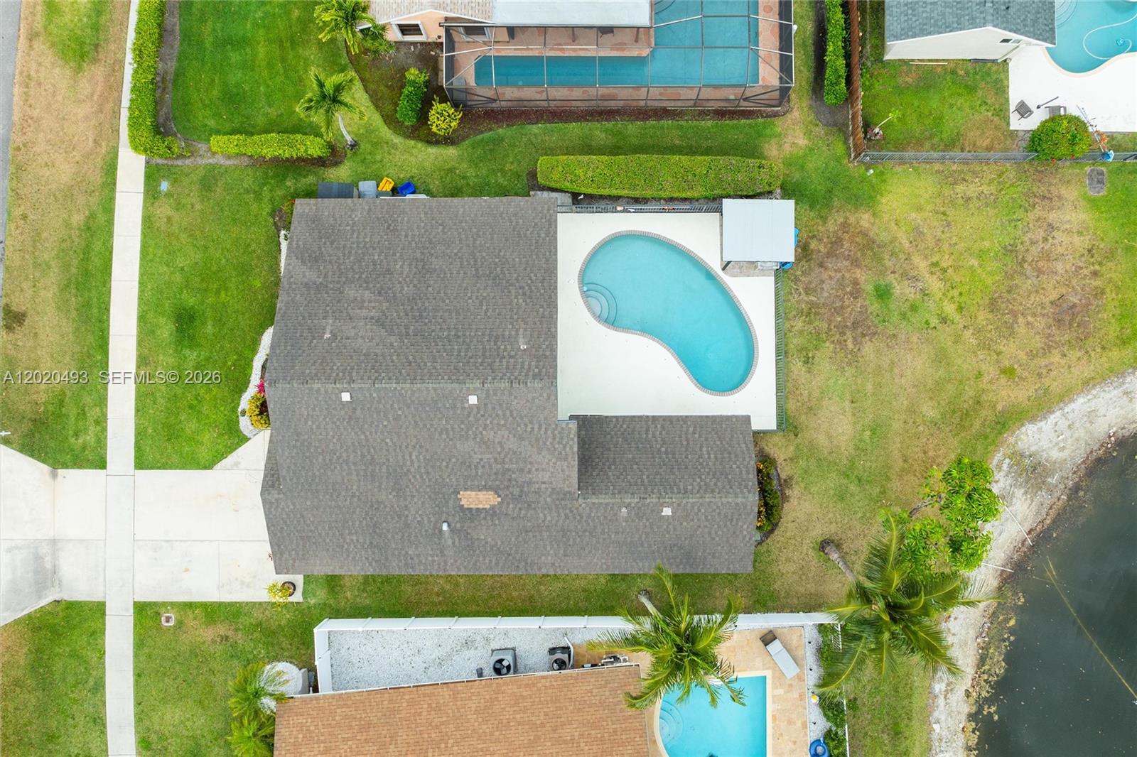 BAY WINDS 3 - Residential