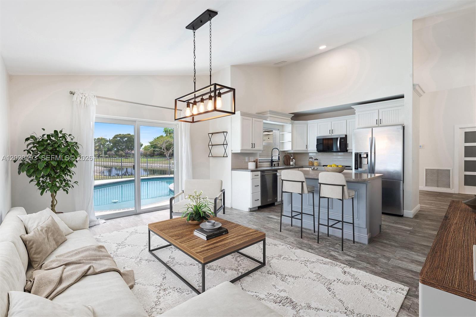 BAY WINDS 3 - Residential