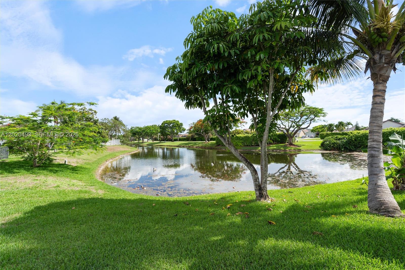 BAY WINDS 3 - Residential