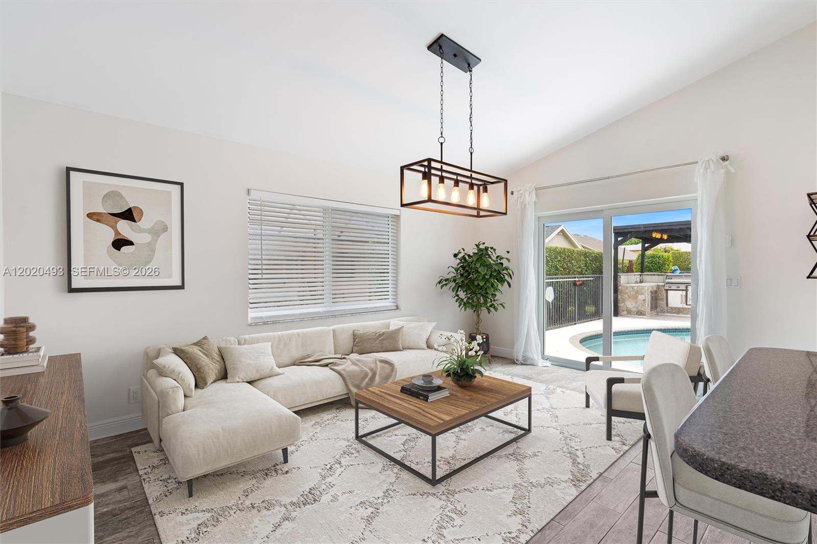 BAY WINDS 3 - Residential