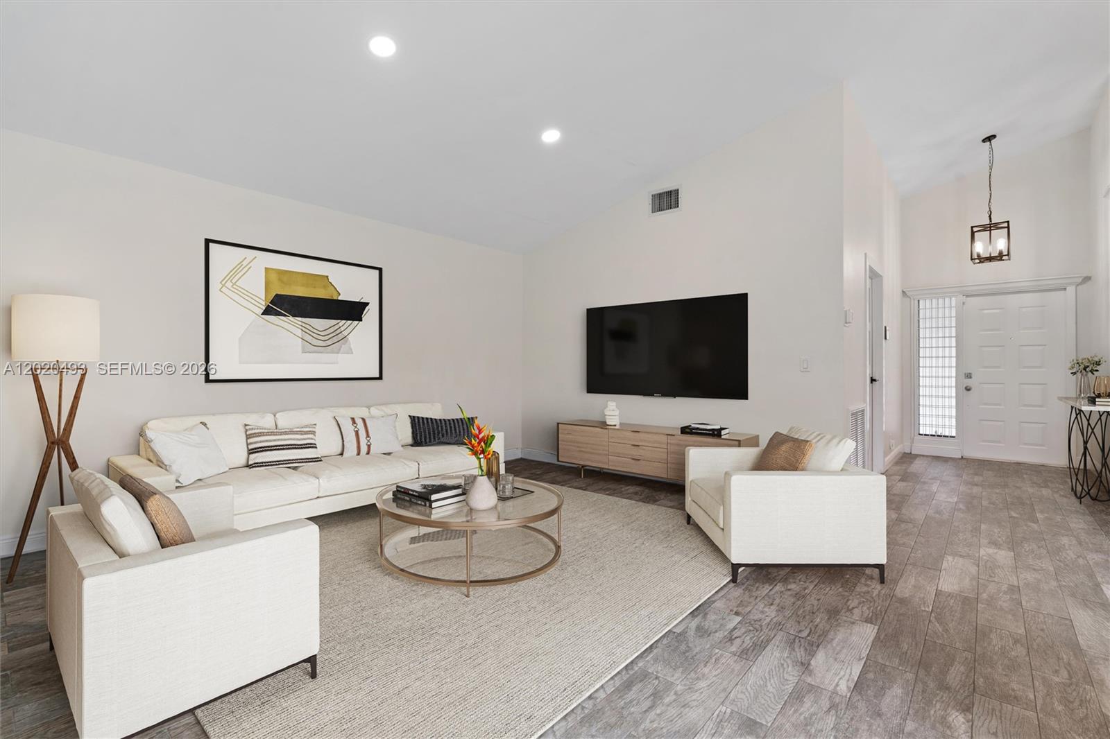 BAY WINDS 3 - Residential