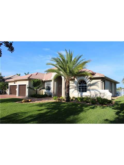 COUNTRY GLEN 154-49 B - Residential