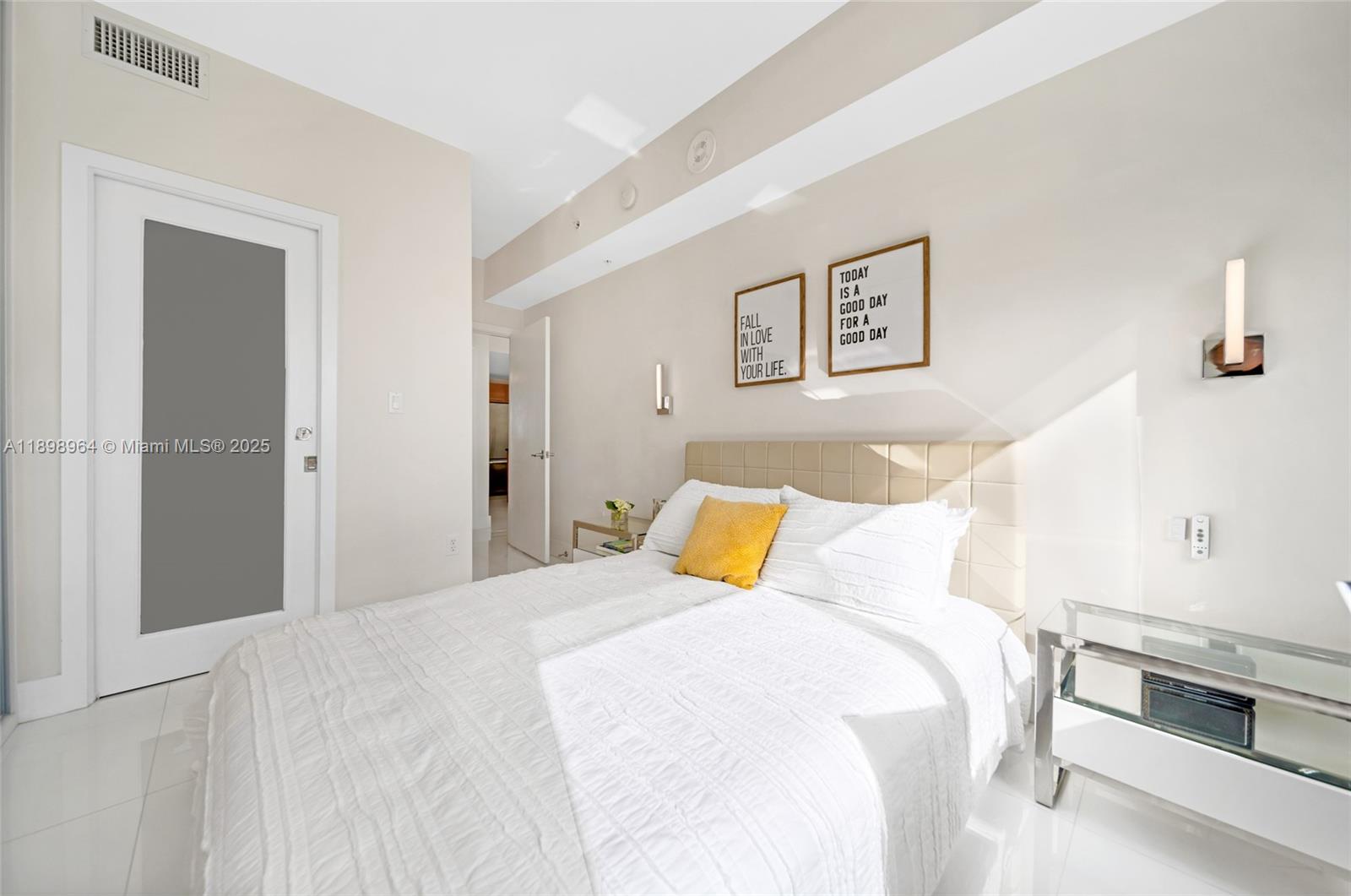 VIZCAYNE SOUTH CONDO - Residential Lease