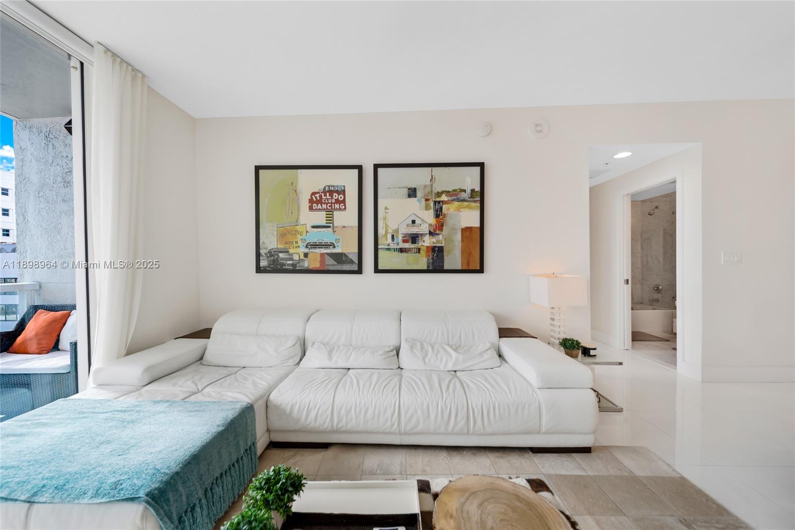 VIZCAYNE SOUTH CONDO - Residential Lease