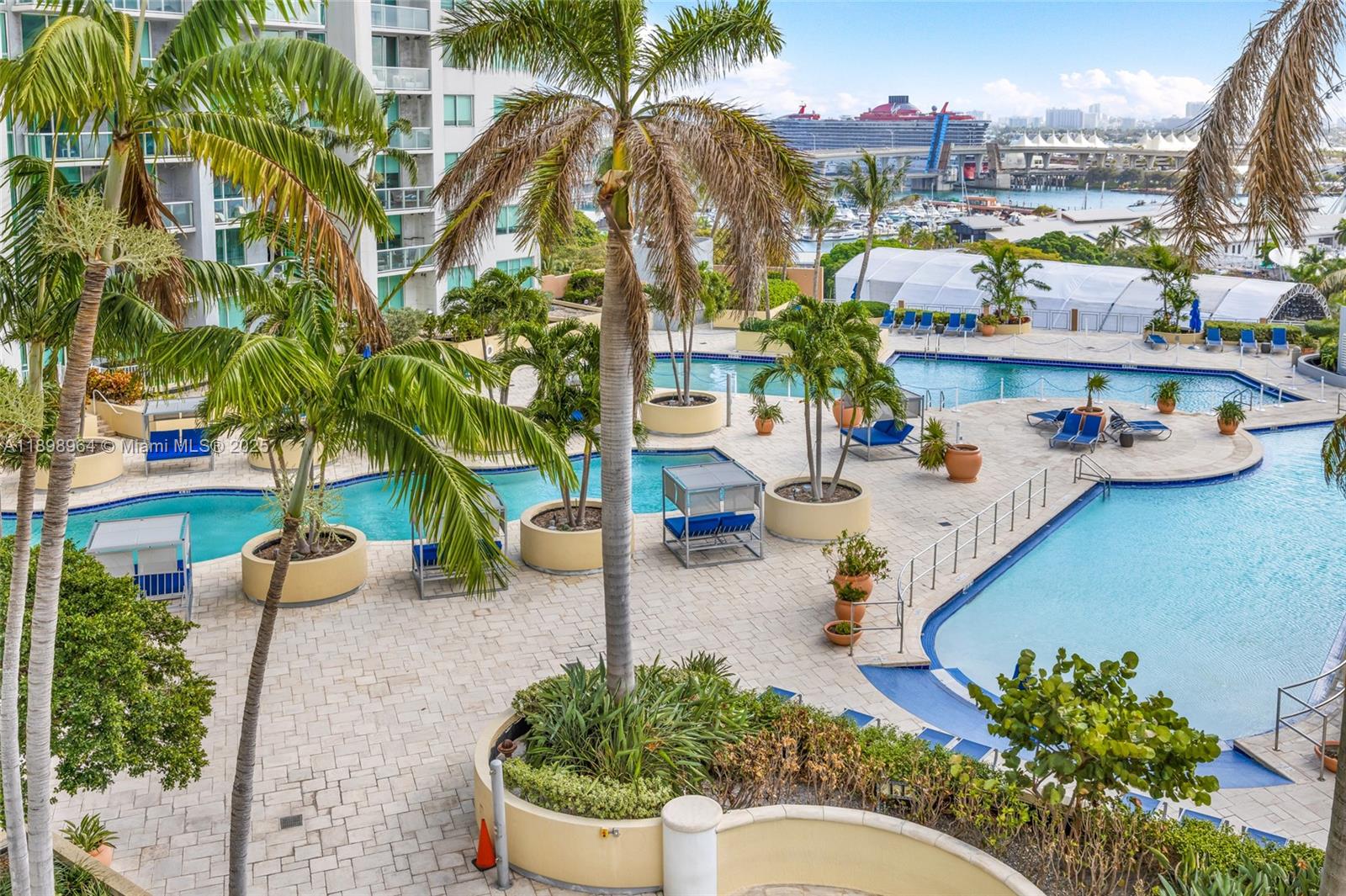 VIZCAYNE SOUTH CONDO - Residential Lease