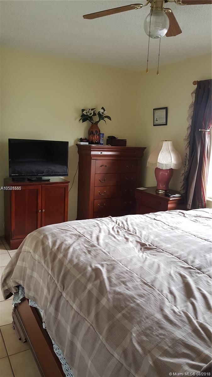 KENMORE VILLAS - Residential Lease