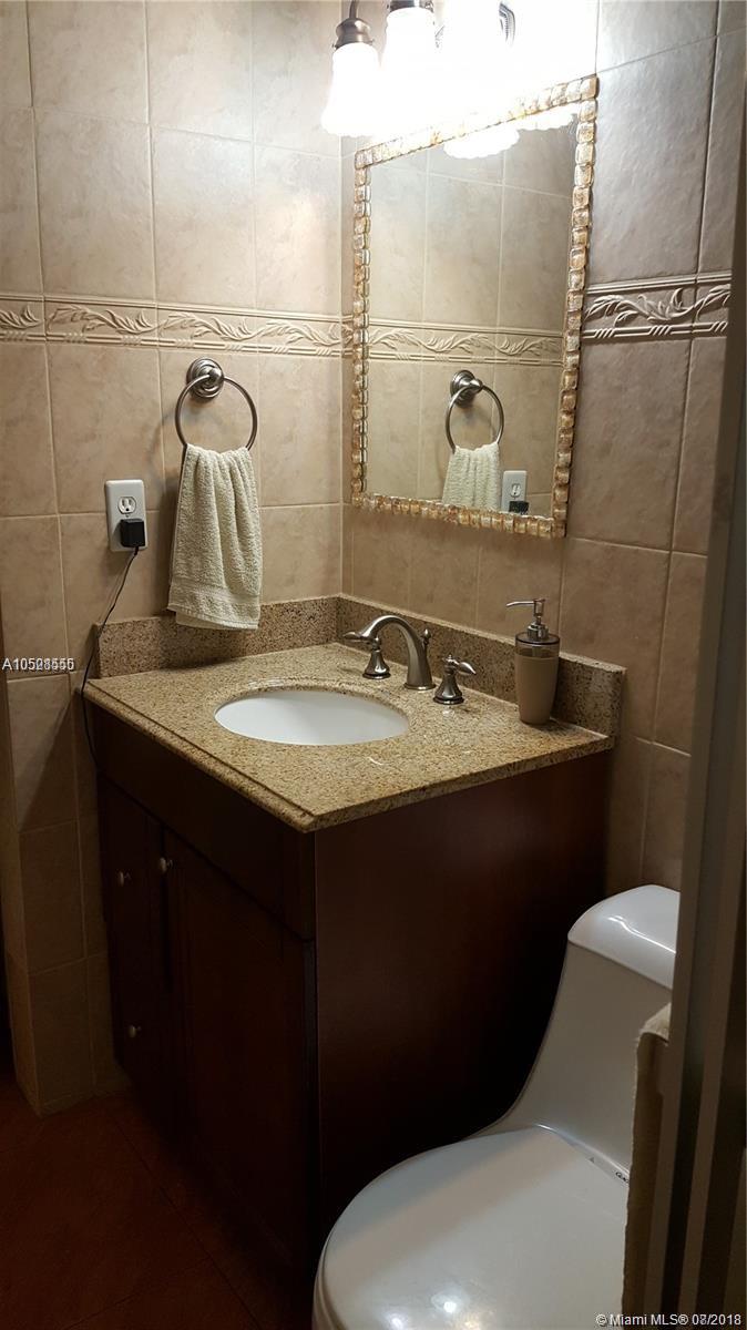 KENMORE VILLAS - Residential Lease