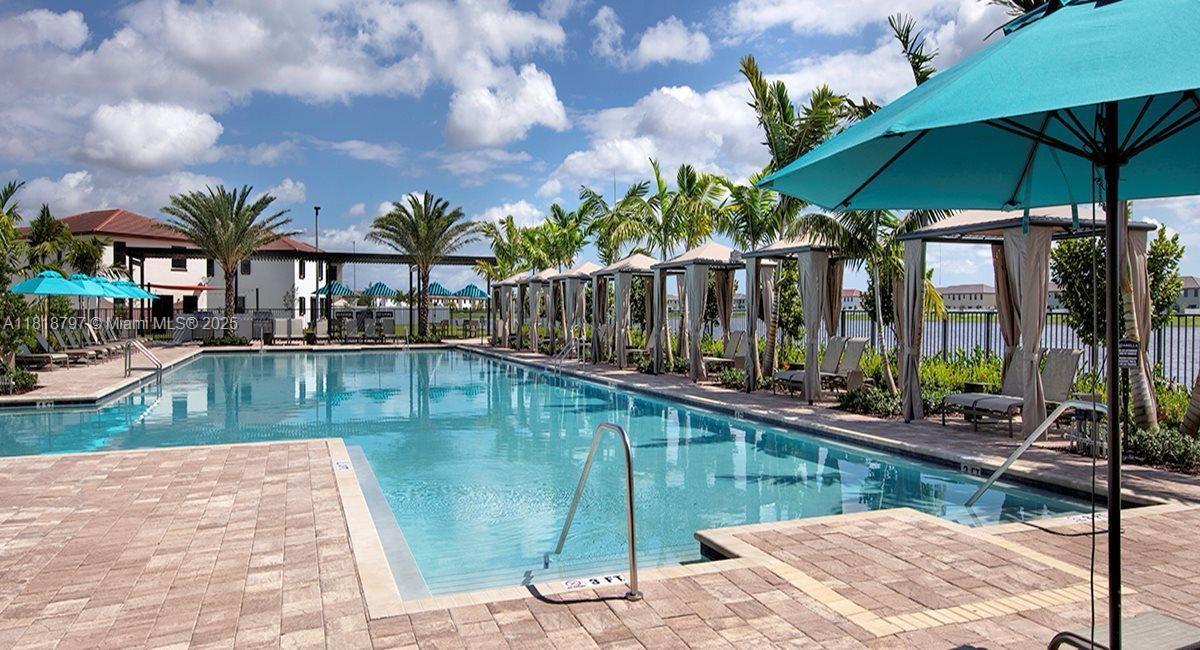 AQUABELLA NORTH REPLAT - Residential Lease