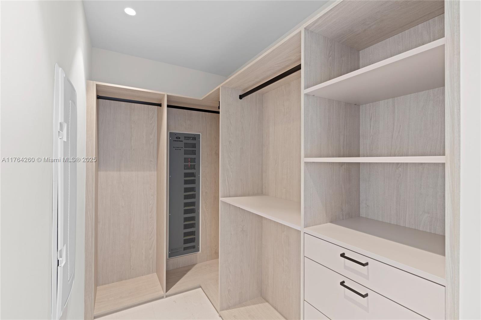 1515 FLAGLER CONDO - Residential Lease