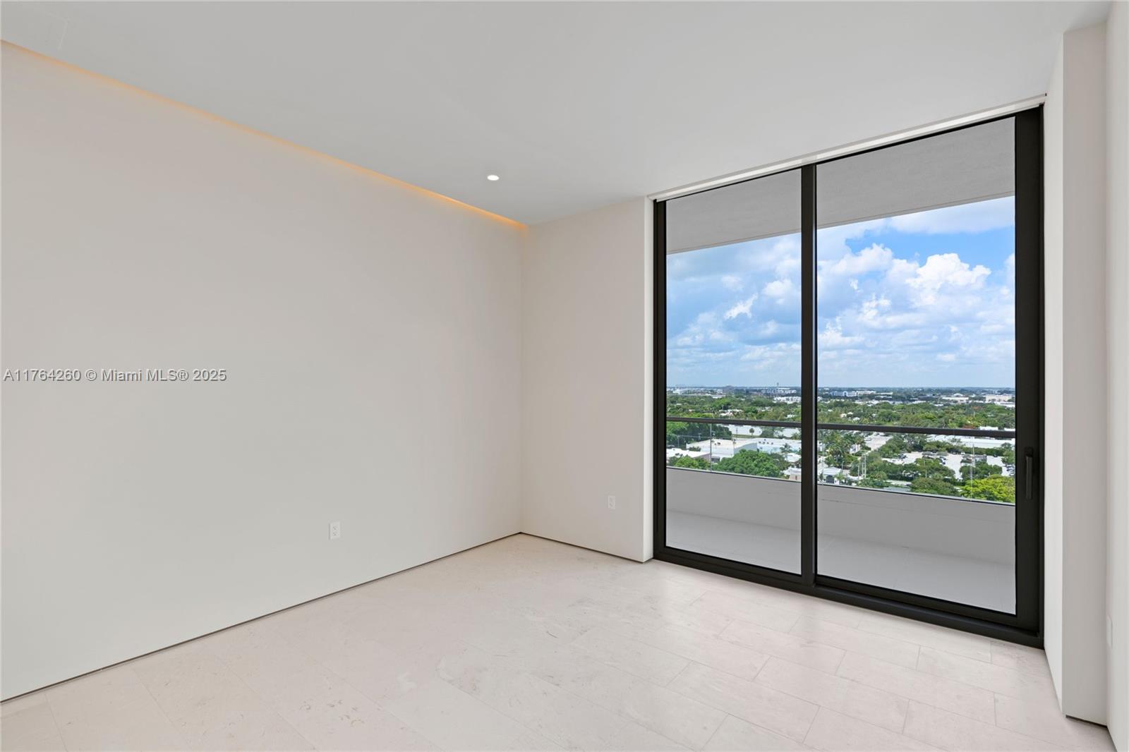 1515 FLAGLER CONDO - Residential Lease