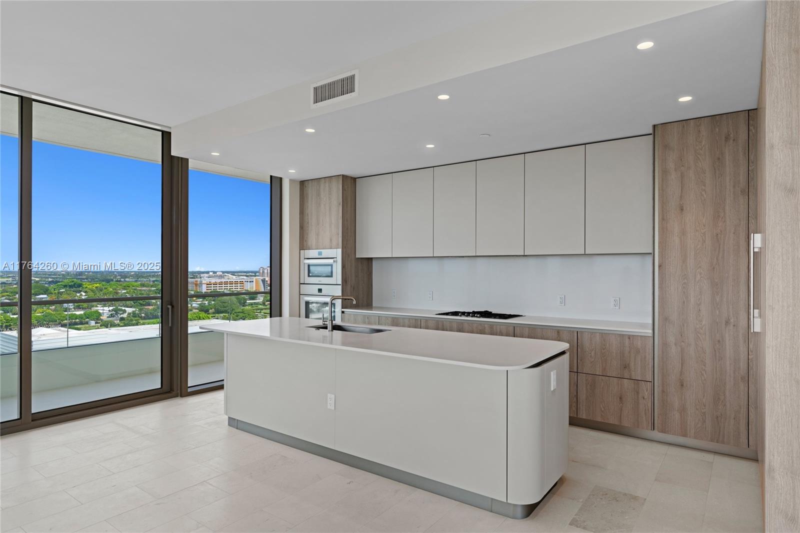 1515 FLAGLER CONDO - Residential Lease