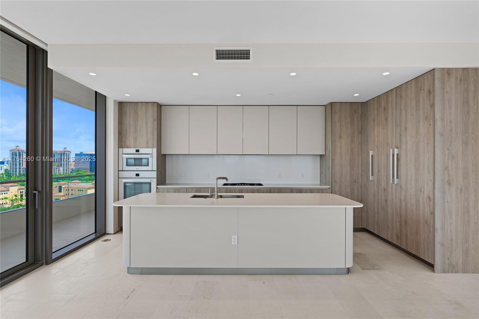 1515 FLAGLER CONDO - Residential Lease