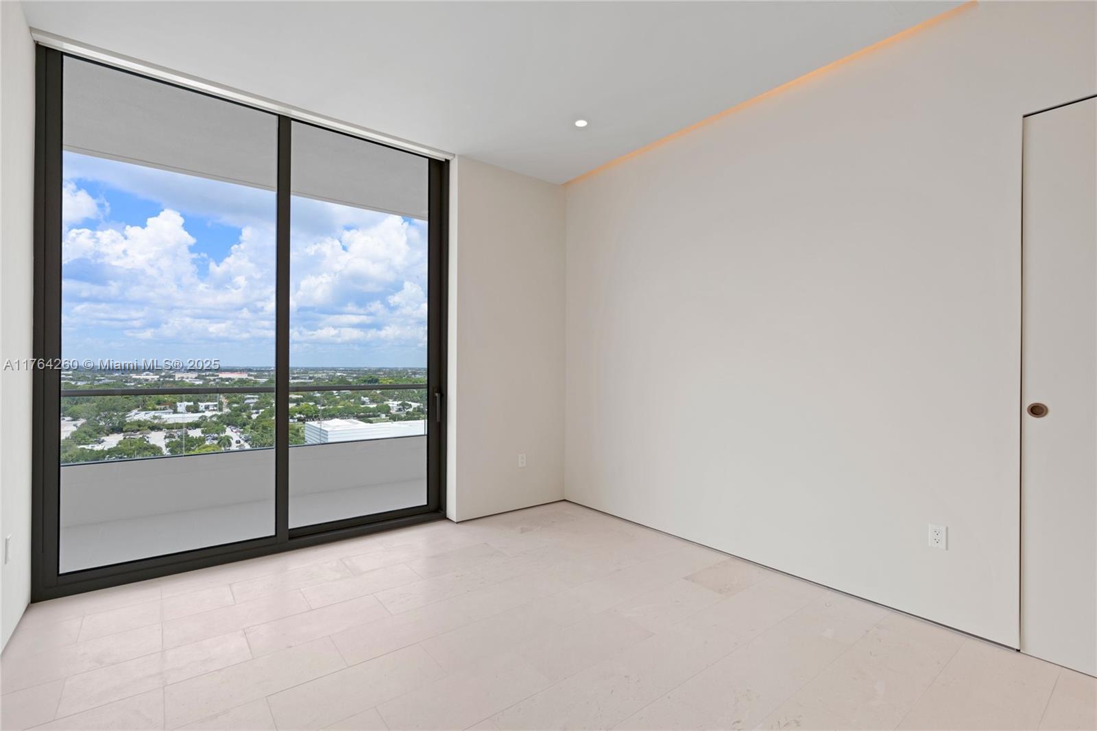 1515 FLAGLER CONDO - Residential Lease