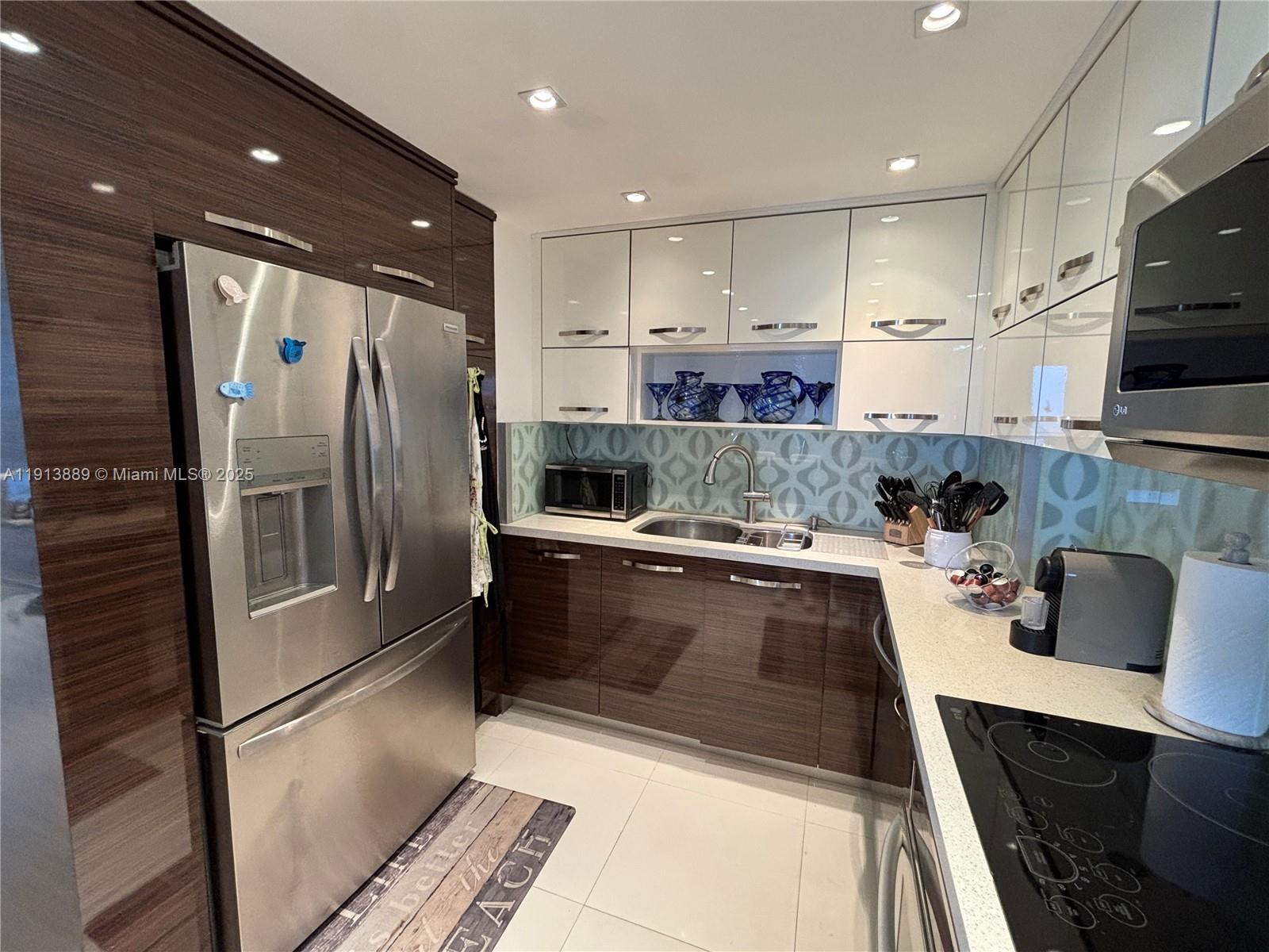 9500 OCEANS CONDO - Residential Lease