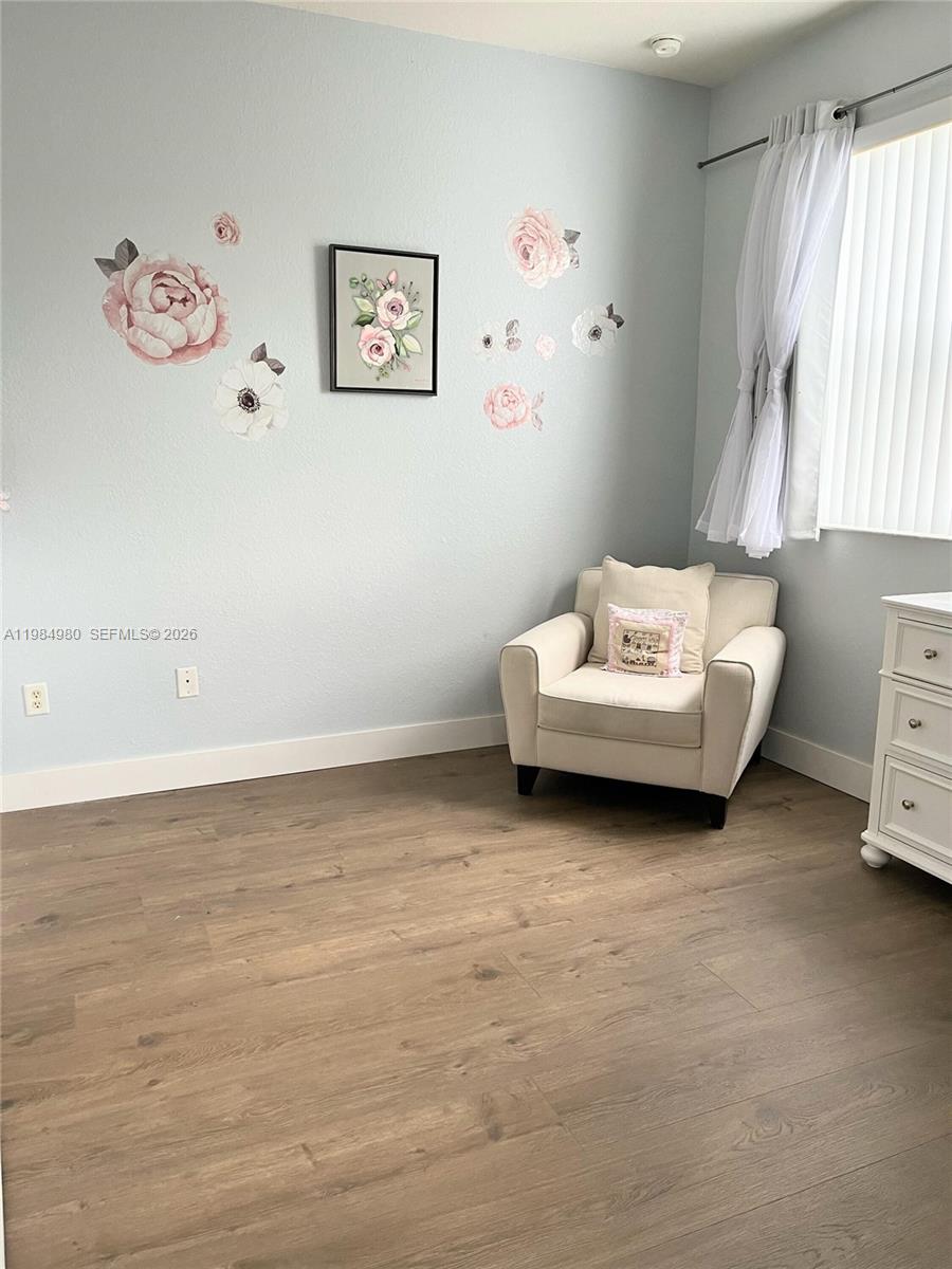 LAS TERRAZAS AT VIZCAYA C - Residential