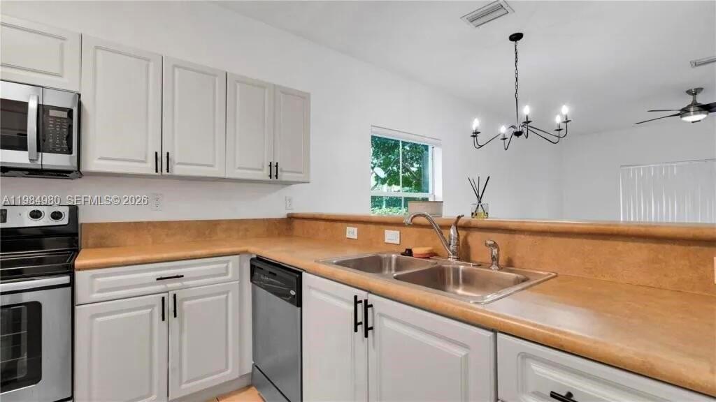 LAS TERRAZAS AT VIZCAYA C - Residential